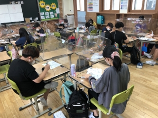 [꿈길] 사수초등학교 9.10 3D펜이용창작물만들기 관련사진